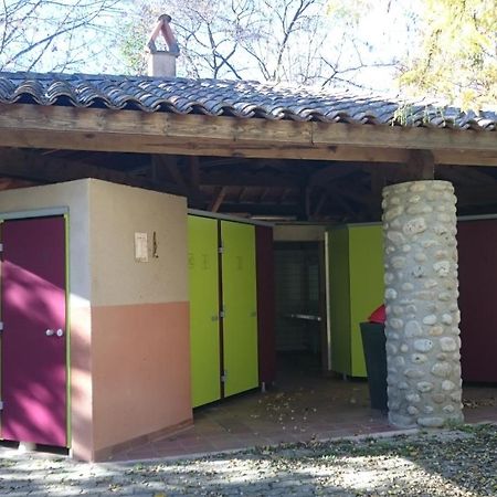 Camping Le Ventadour Meyras Экстерьер фото