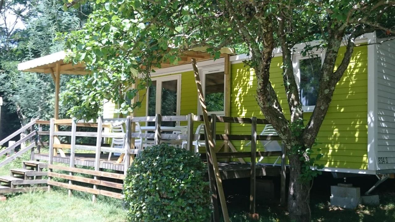 Camping Le Ventadour Meyras Экстерьер фото