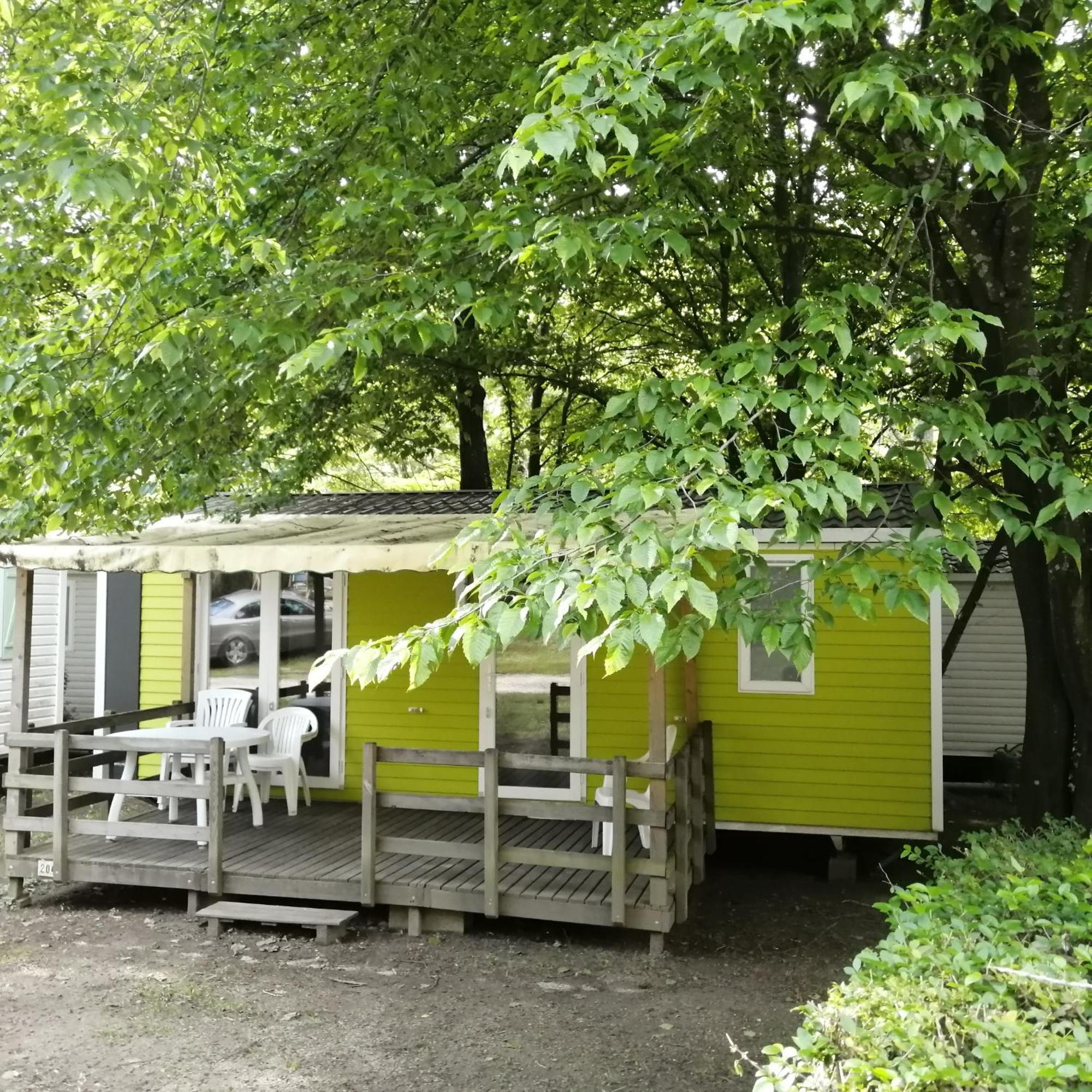 Camping Le Ventadour Meyras Экстерьер фото
