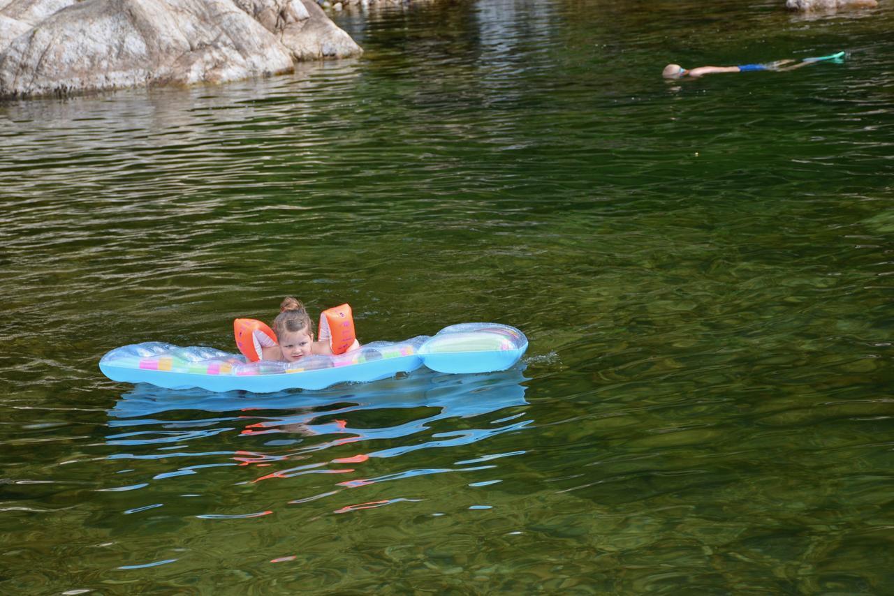 Camping Le Ventadour Meyras Экстерьер фото