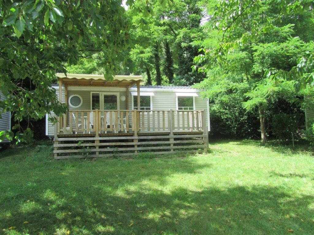 Camping Le Ventadour Meyras Экстерьер фото