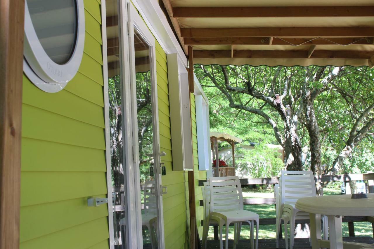 Camping Le Ventadour Meyras Экстерьер фото