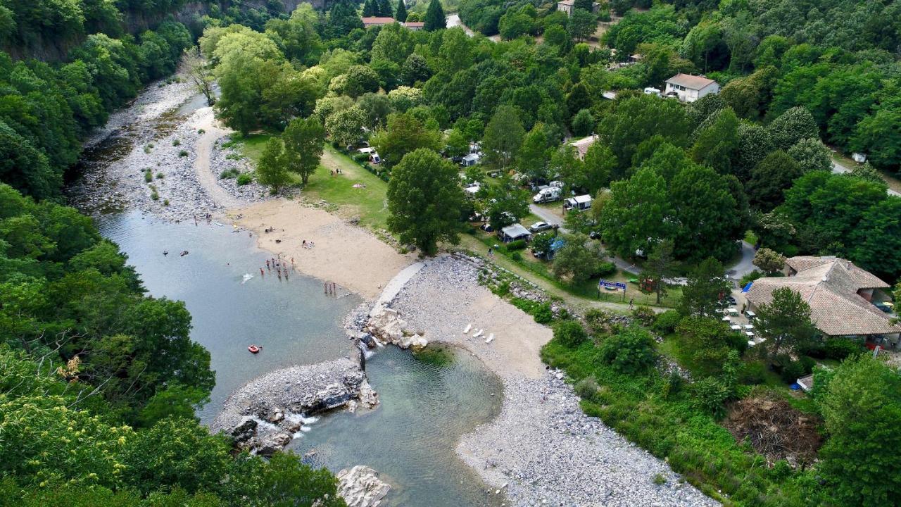 Camping Le Ventadour Meyras Экстерьер фото